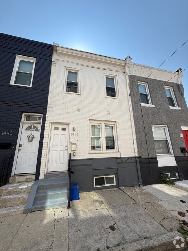 Building Photo - 1447 S Taylor St