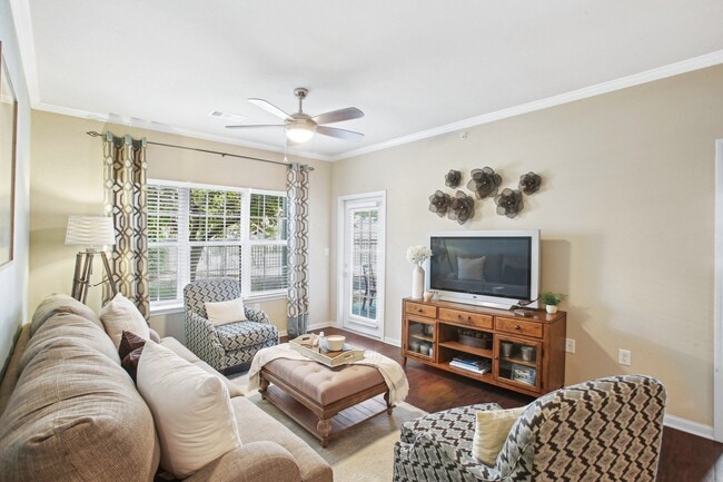 Building Photo - Grove at Shadow Green Apartments