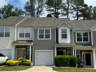 Building Photo - 1401 Stone Manor Dr