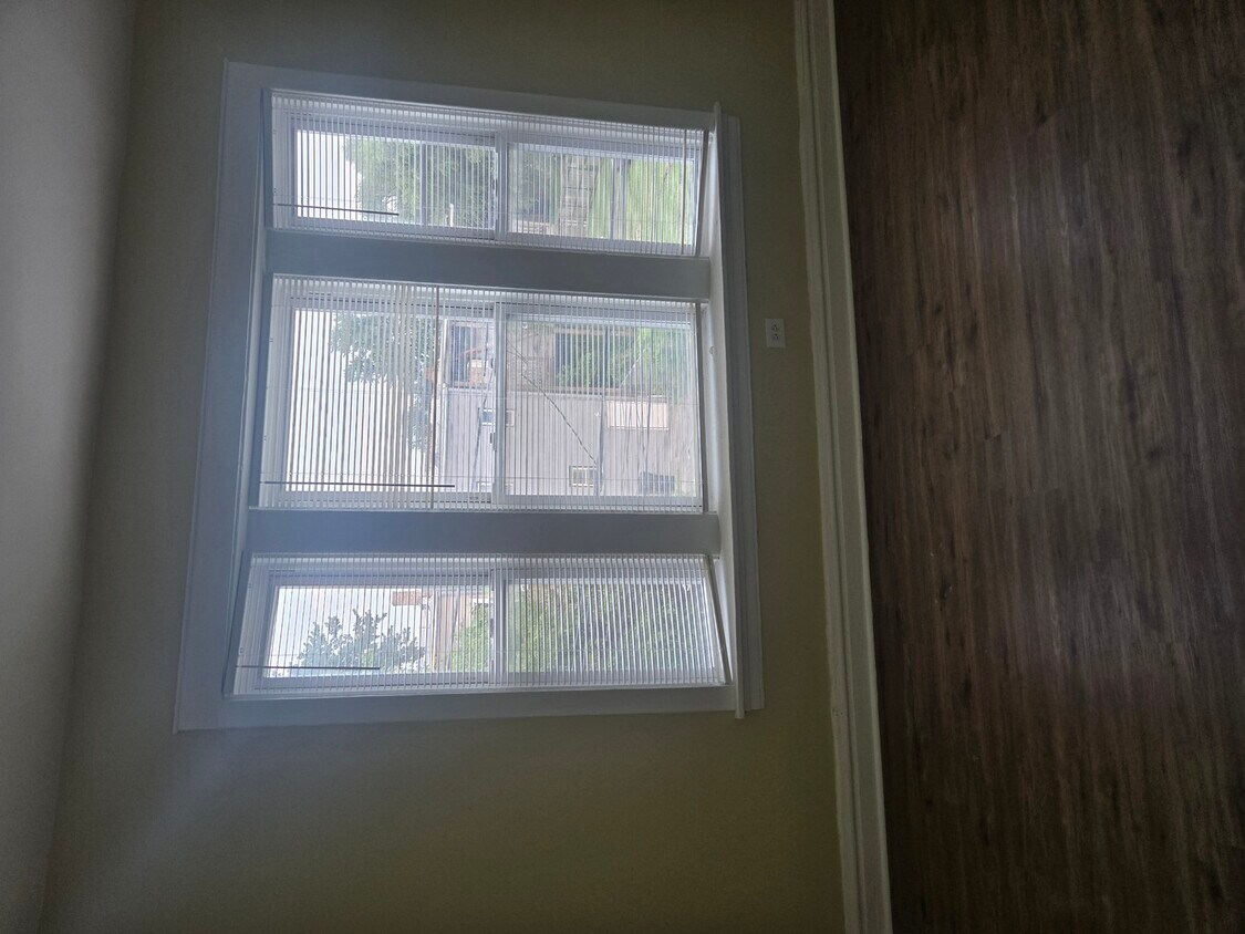 Foto del edificio - 4849 W Fulton St