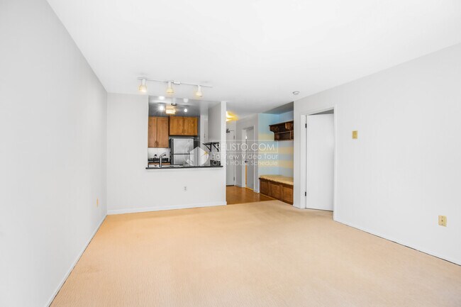 Building Photo - 2250 24th St