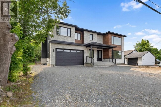 Building Photo - 125 Brae Cres