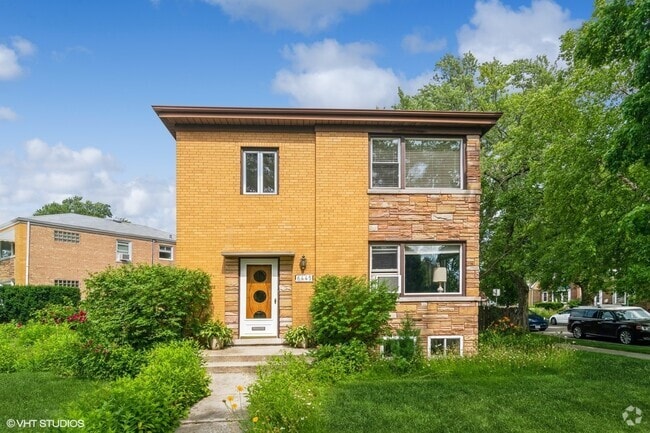 Building Photo - 6445 N Oketo Ave