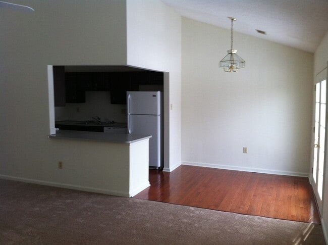 Building Photo - The Vineyard Ranch Home     231113