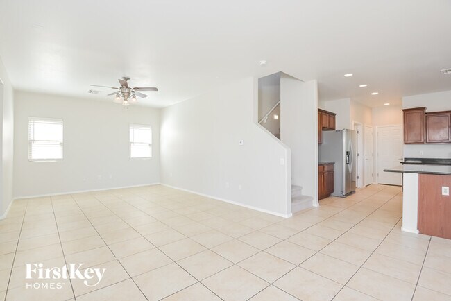 Building Photo - 5777 S Ladyslipper Pl