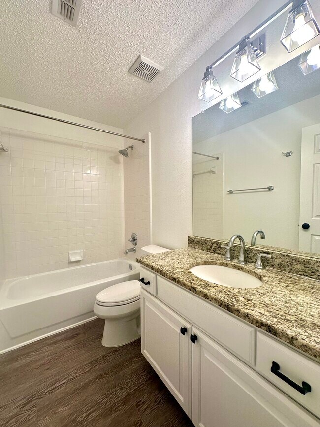Foto del edificio - 7005 Fallkirk Dr