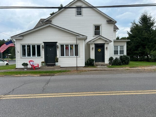 Primary Photo - 1500 Main St
