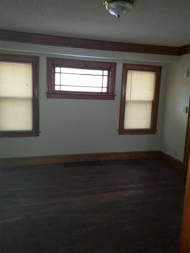 Building Photo - 3309 Askew Ave