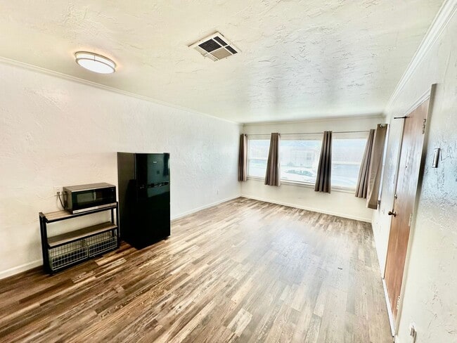Foto del edificio - Charming 1/1 in the Heart of Tower District