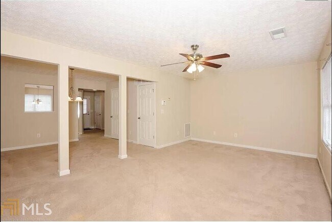 Foto del edificio - 1503 Conley Way