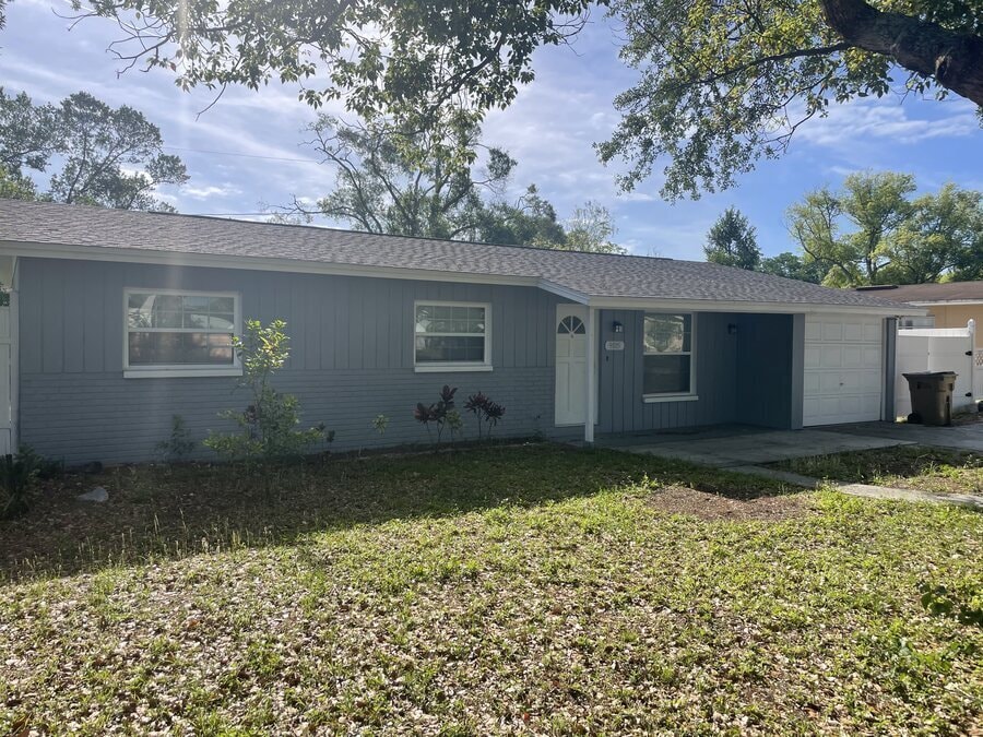 Photo - 9805 N 53rd St-