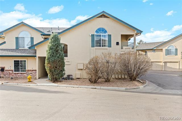 Foto del edificio - 8641 E Dry Creek Rd
