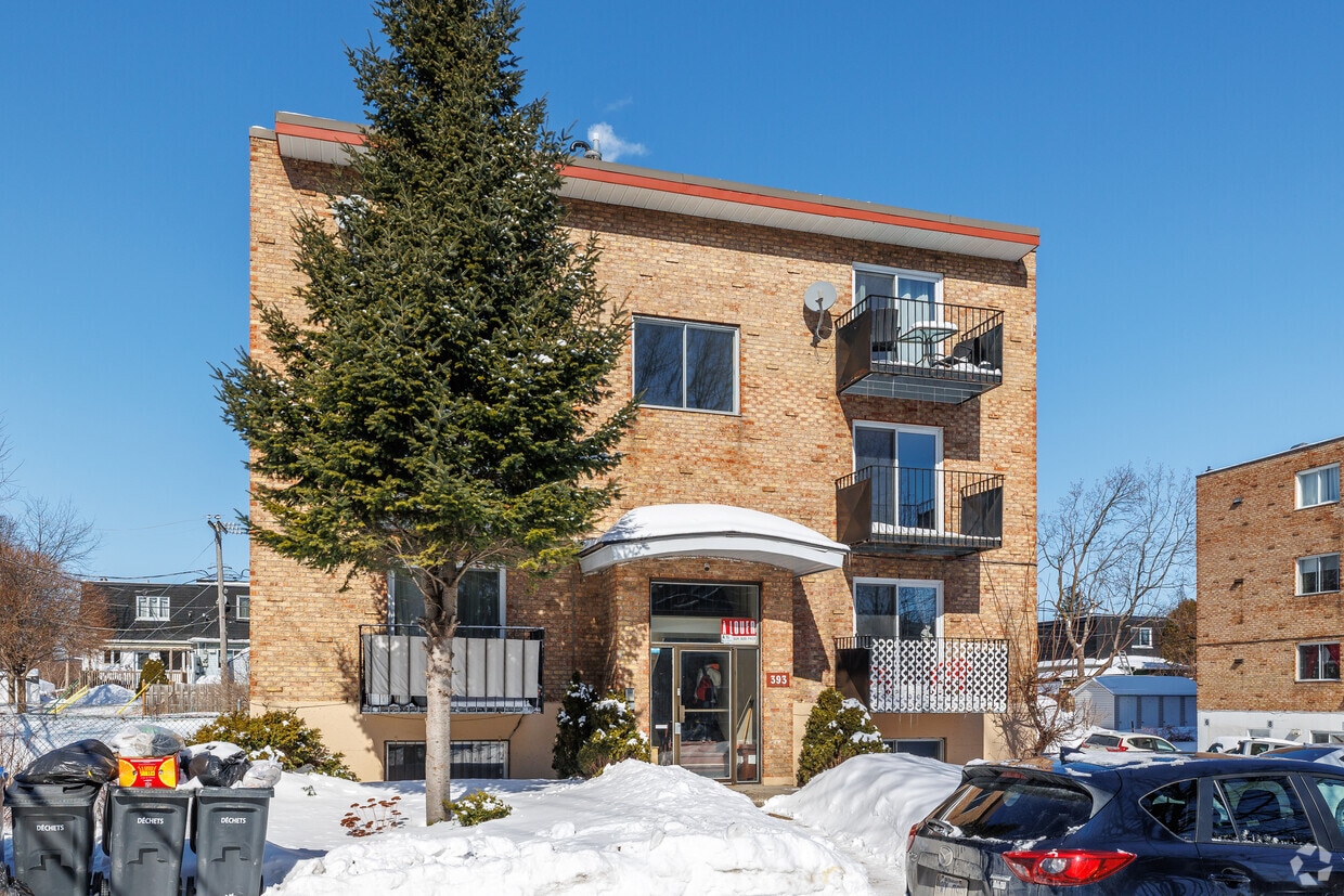 Building Photo - 393 Rue Lulli