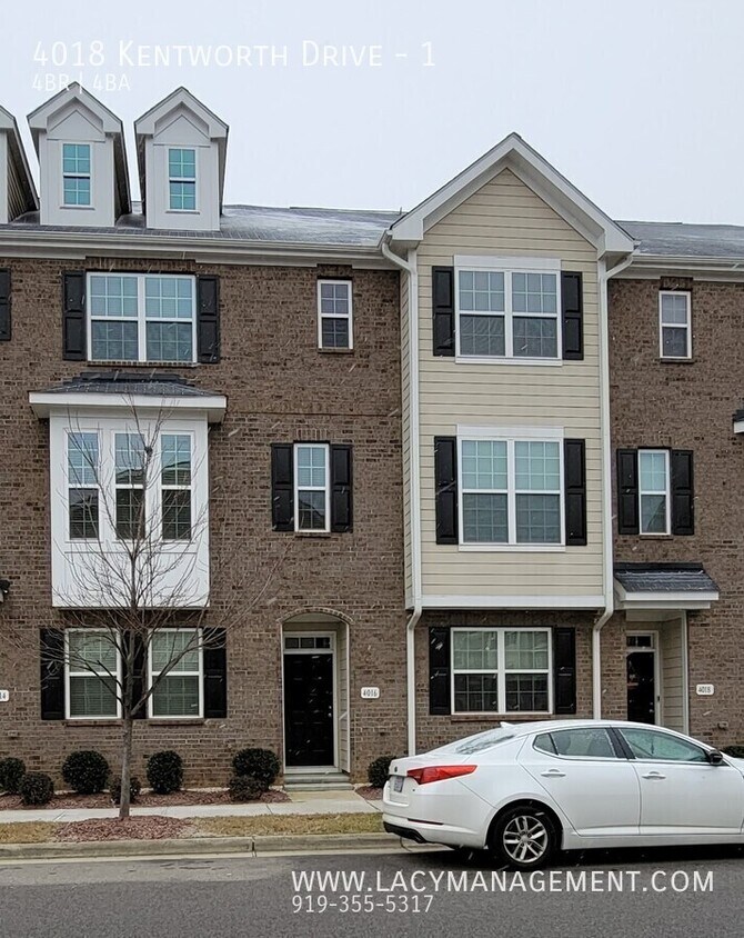 Foto principal - 4018 Kentworth Dr