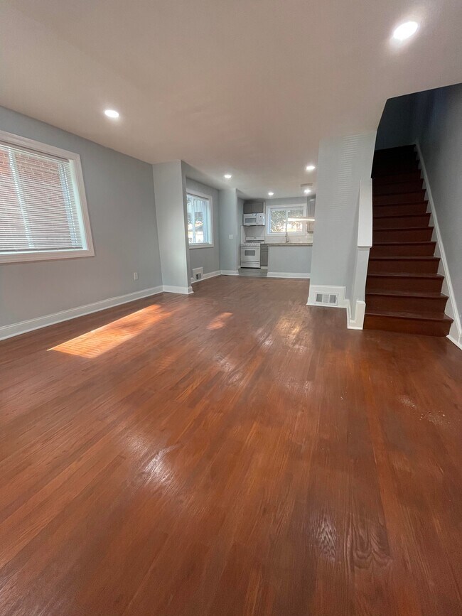 main level - 5021 13th St NE
