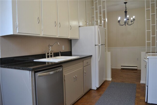 Foto del edificio - 205 E Broad St