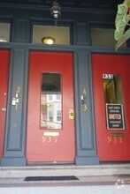 Building Photo - 931 Scott St