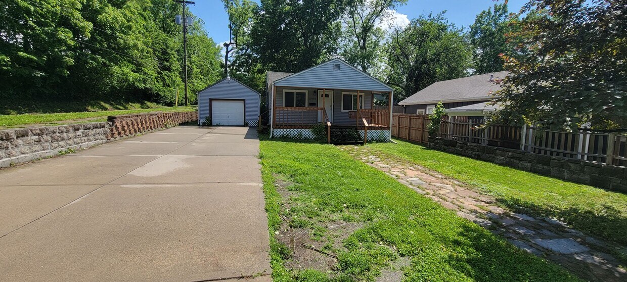 2901 W 43rd Ave, Kansas City, KS 66103 - House Rental in Kansas City ...
