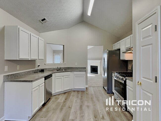 Building Photo - 5545 Amber Cove Way