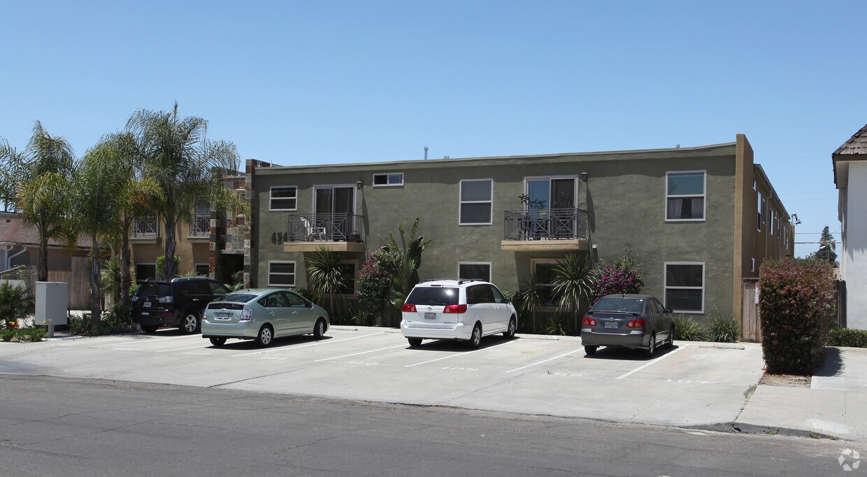 Primary Photo - 4548 Hawley Blvd