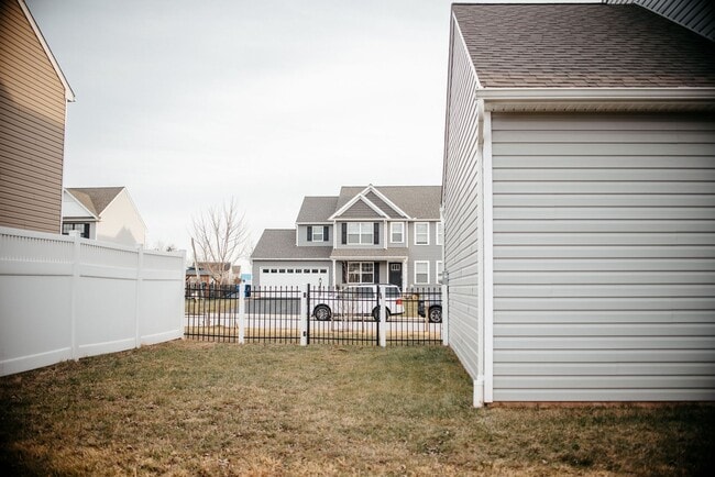 Foto del edificio - 220 Callie Dr