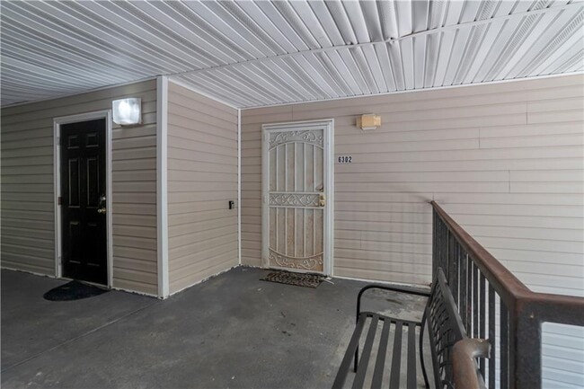 Foto del edificio - 6302 Fairington Village Dr