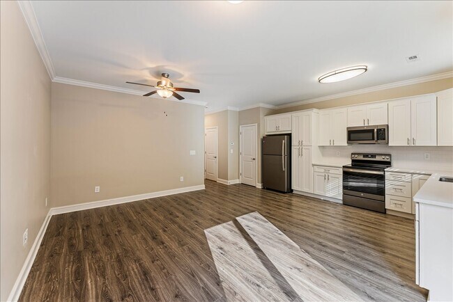 Foto del edificio - 7031 Hidden Ridge Wy