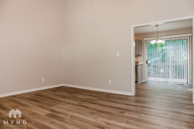 Building Photo - 5908 Riana Way