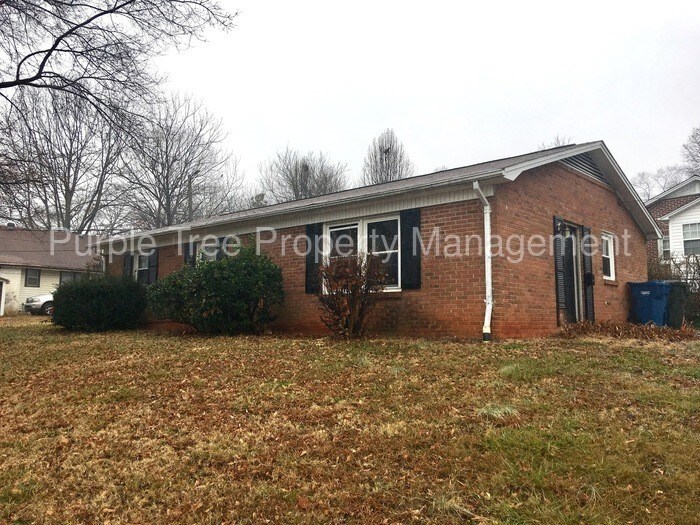 524 7th Ave NE, Hickory, NC 28601 House Rental in Hickory, NC
