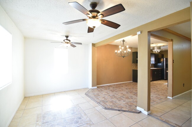Building Photo - 4403 Waterproof Dr