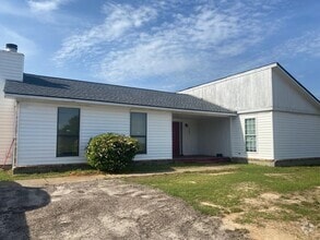 Building Photo - 2501 Tara Heights Cir