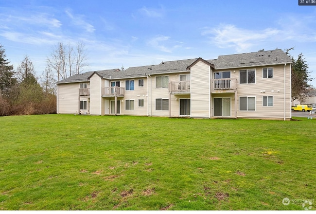 Building Photo - 237 W Kellogg Rd