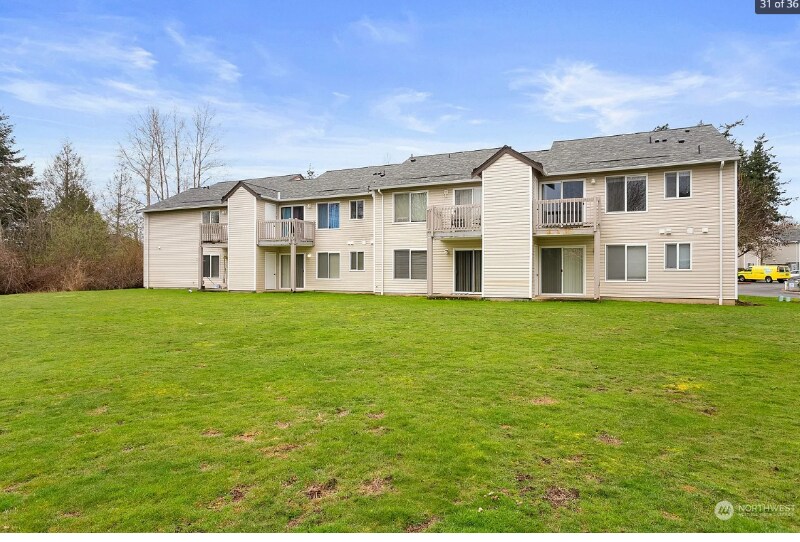Foto principal - 237 W Kellogg Rd