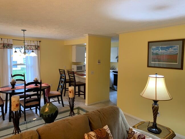 Building Photo - 4244 Mitchell Creek Dr
