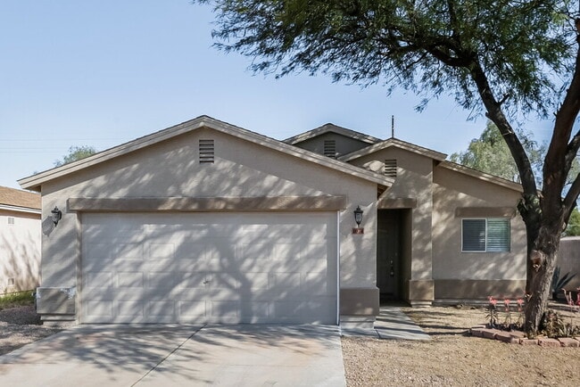 Building Photo - 1074 E Silversmith Trail