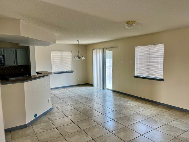 Foto del edificio - 12360 Tierra Alaska Ave