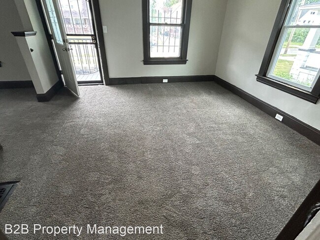 Foto del edificio - 5 br, 2 bath House - 13405 Svec Ave.