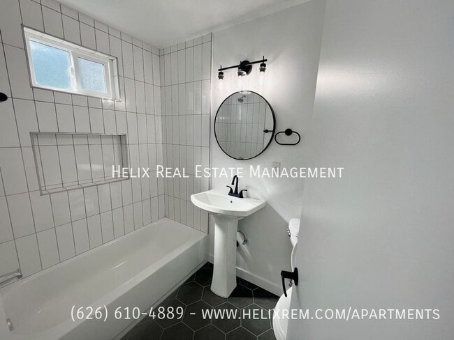 Photo - 1716 N Sierra Bonita Ave Apartment