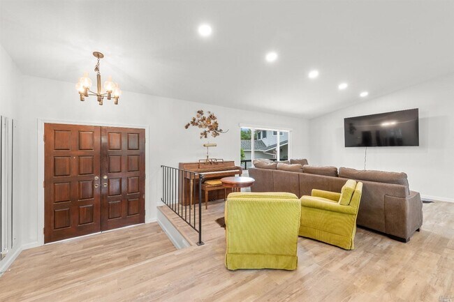 Foto del edificio - 2561 Darroch Ct