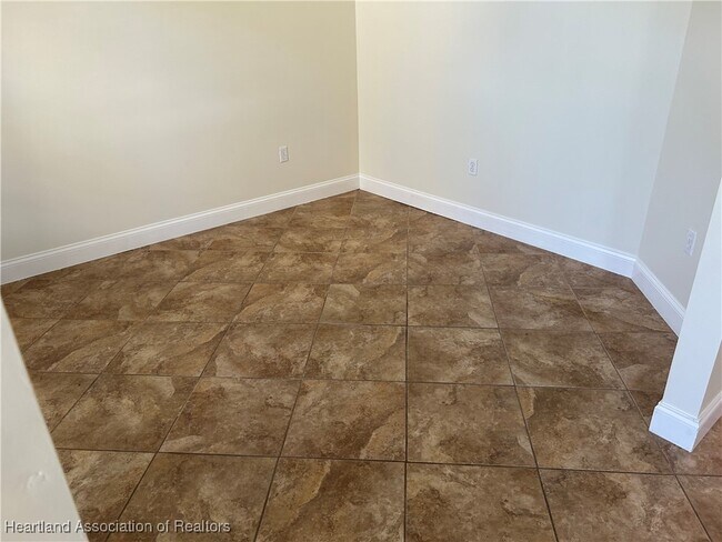 Building Photo - 6200 Pebble Ln