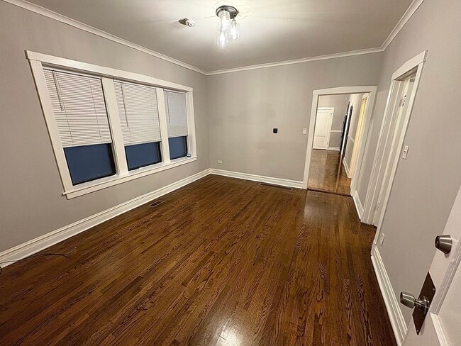Foto del edificio - 5257 W Eddy St