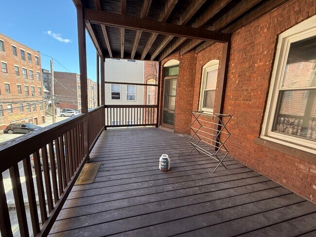 Foto del edificio - 1908 Beacon St