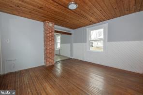 Foto del edificio - 714 Buck Ln