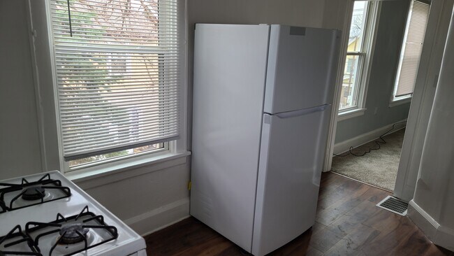 Foto del edificio - 407 E Ross Ave