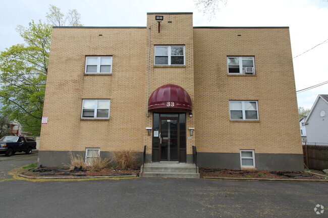 Building Photo - 33 Burnside Ave