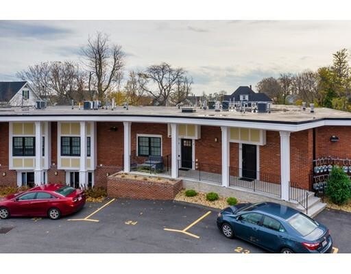 Foto del edificio - 142 Pleasant St