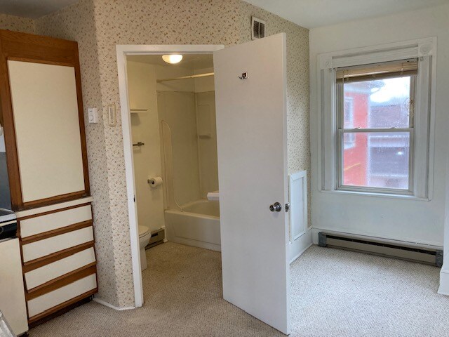 Building Photo - 1585 Gardners Ln