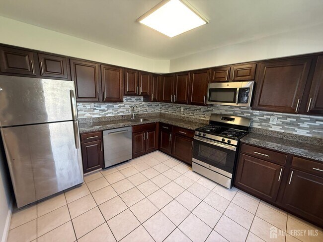 Foto del edificio - 1502 Edison Glen Terrace