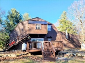 Building Photo - 196 Angell Rd