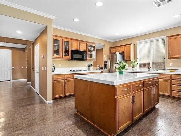 Building Photo - 29785 Peacock Mountain Dr